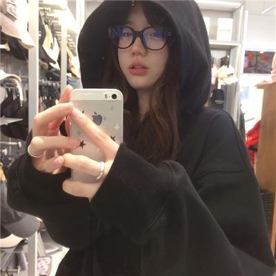 姐姐妹妹抓娃娃